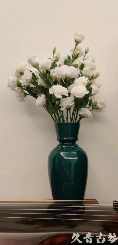 宿迁市早安  人生如花，我们都是自己航船的船长。